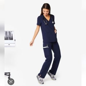 8 Pairs of Figs Scrub Pants Navy Blue